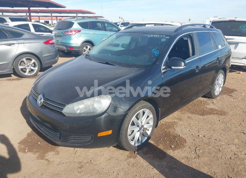 Photo 2 of 2013 Volkswagen Jetta SPORTWAGEN TDI W/SUNROOF (VIN 3VWPL7AJ5DM677681)