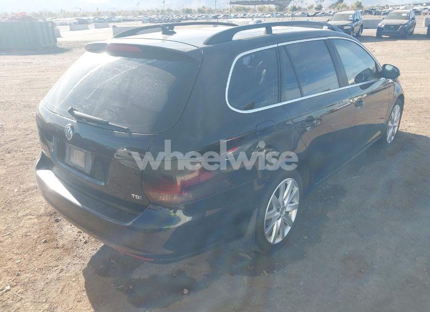 Photo 4 of 2013 Volkswagen Jetta SPORTWAGEN TDI W/SUNROOF (VIN 3VWPL7AJ5DM677681)