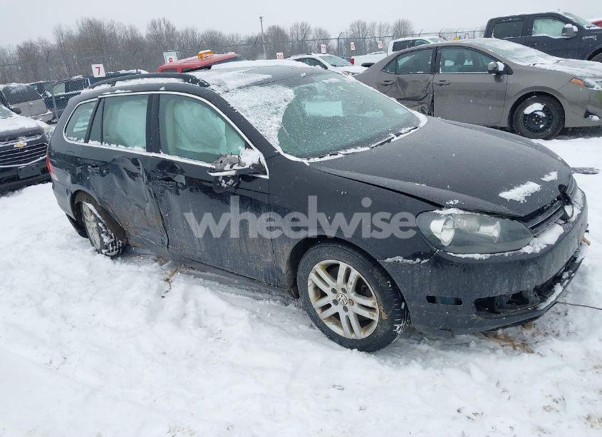 2013 Volkswagen Jetta SPORTWAGEN 2.0L TDI (VIN 3VWPL7AJ5DM684887) main photo