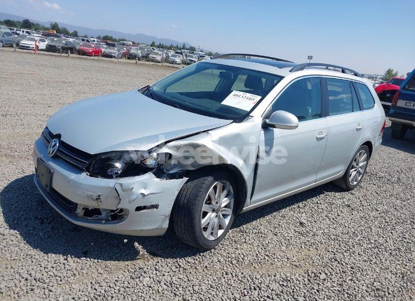 Photo 2 of 2011 Volkswagen Jetta SPORTWAGEN 2.0L TDI (VIN 3VWPL7AJ6BM655606)