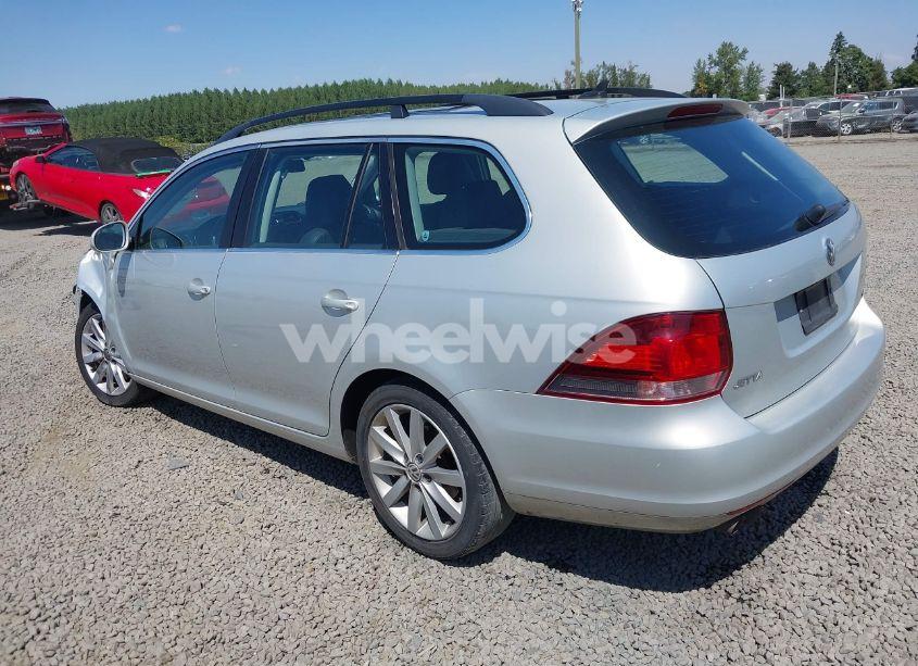 Photo 3 of 2011 Volkswagen Jetta SPORTWAGEN 2.0L TDI (VIN 3VWPL7AJ6BM655606)