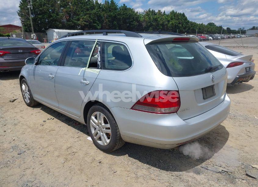 Photo 3 of 2011 Volkswagen Jetta SPORTWAGEN 2.0L TDI (VIN 3VWPL7AJ6BM698231)