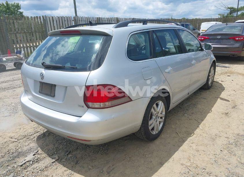Photo 4 of 2011 Volkswagen Jetta SPORTWAGEN 2.0L TDI (VIN 3VWPL7AJ6BM698231)