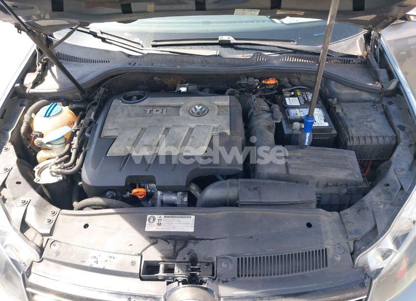 Photo 10 of 2012 Volkswagen Jetta SPORTWAGEN 2.0L TDI (VIN 3VWPL7AJ6CM647569)