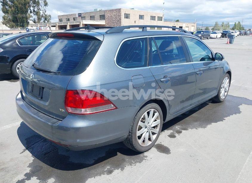 Photo 4 of 2012 Volkswagen Jetta SPORTWAGEN 2.0L TDI (VIN 3VWPL7AJ6CM647569)