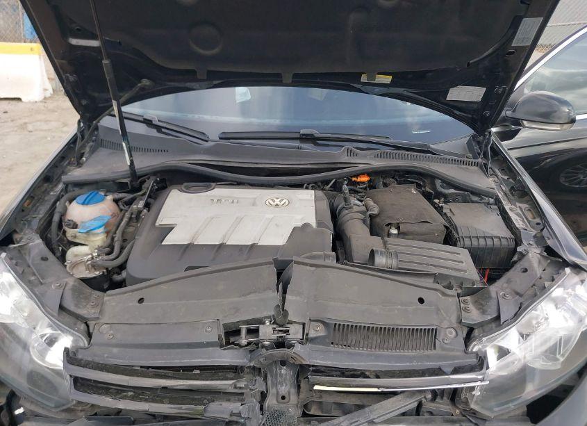 Photo 10 of 2012 Volkswagen Jetta SPORTWAGEN 2.0L TDI (VIN 3VWPL7AJ6CM676280)