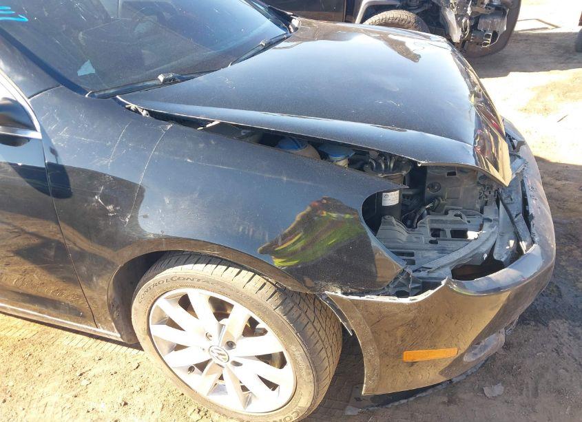 Photo 17 of 2012 Volkswagen Jetta SPORTWAGEN 2.0L TDI (VIN 3VWPL7AJ6CM676280)