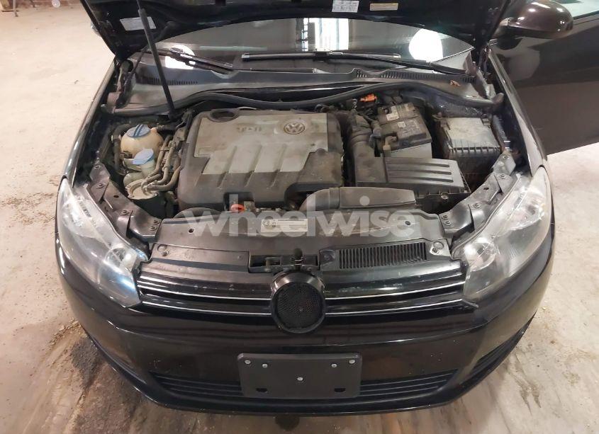 Photo 10 of 2013 Volkswagen Jetta SPORTWAGEN 2.0L TDI (VIN 3VWPL7AJ6DM611740)