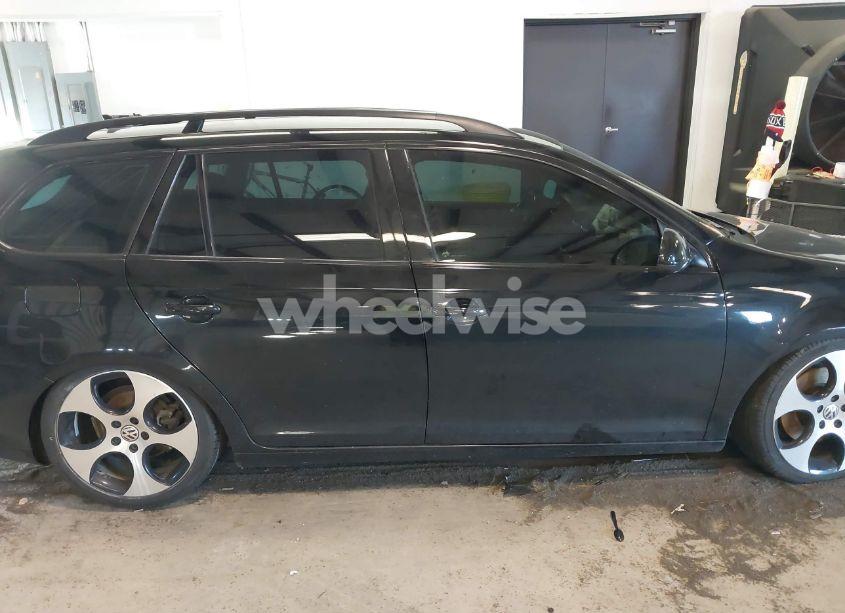 Photo 13 of 2013 Volkswagen Jetta SPORTWAGEN 2.0L TDI (VIN 3VWPL7AJ6DM611740)