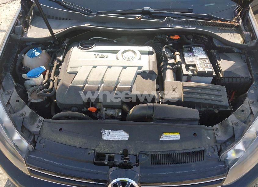 Photo 10 of 2013 Volkswagen Jetta SPORTWAGEN 2.0L TDI (VIN 3VWPL7AJ6DM695011)