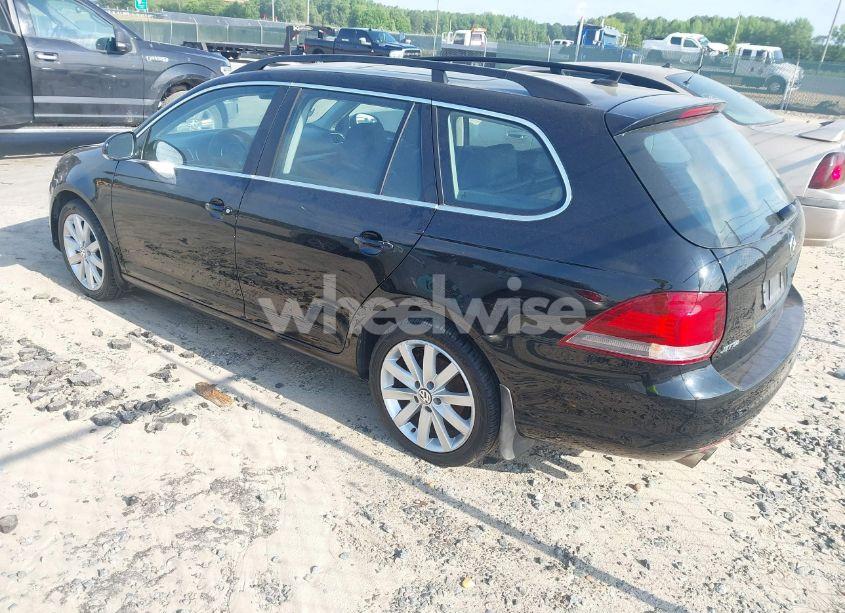 Photo 3 of 2013 Volkswagen Jetta SPORTWAGEN 2.0L TDI (VIN 3VWPL7AJ6DM695011)