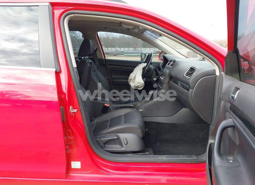 Photo 5 of 2012 Volkswagen Jetta SPORTWAGEN 2.0L TDI (VIN 3VWPL7AJ7CM611261)