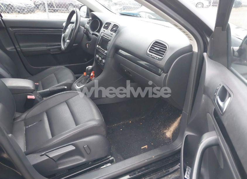 Photo 5 of 2012 Volkswagen Jetta SPORTWAGEN 2.0L TDI (VIN 3VWPL7AJ7CM640498)