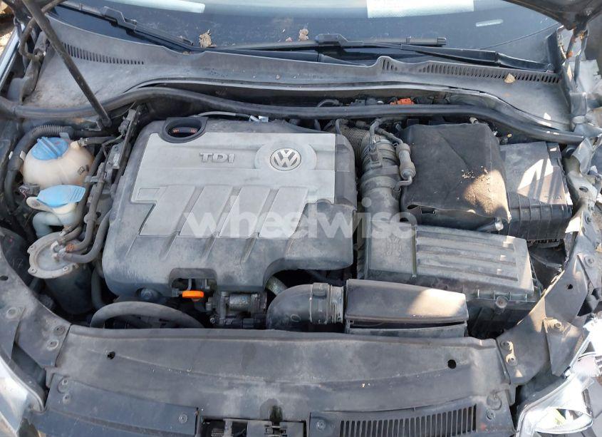 Photo 10 of 2012 Volkswagen Jetta SPORTWAGEN 2.0L TDI (VIN 3VWPL7AJ7CM658225)