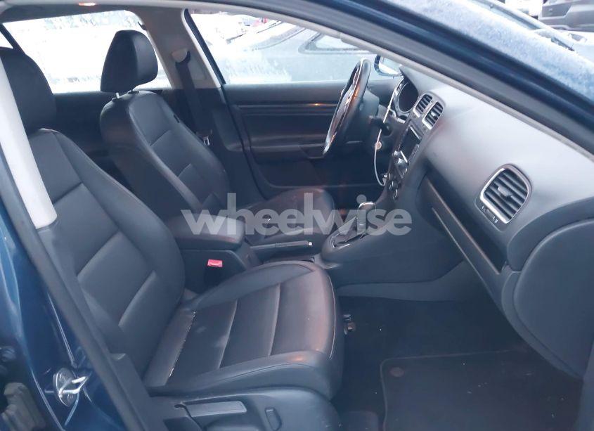 Photo 5 of 2012 Volkswagen Jetta SPORTWAGEN 2.0L TDI (VIN 3VWPL7AJ7CM696165)