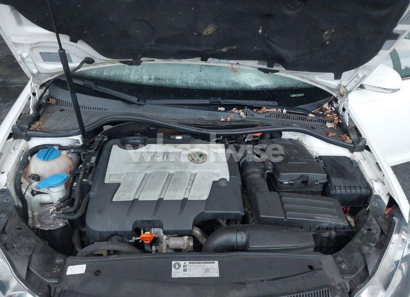 Photo 10 of 2012 Volkswagen Jetta SPORTWAGEN 2.0L TDI (VIN 3VWPL7AJ7CM698031)