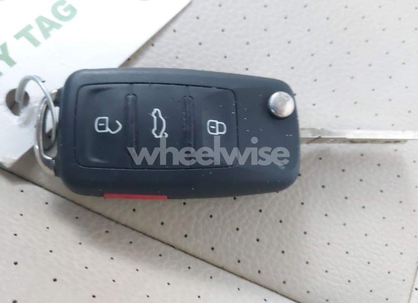 Photo 11 of 2012 Volkswagen Jetta SPORTWAGEN 2.0L TDI (VIN 3VWPL7AJ7CM698031)