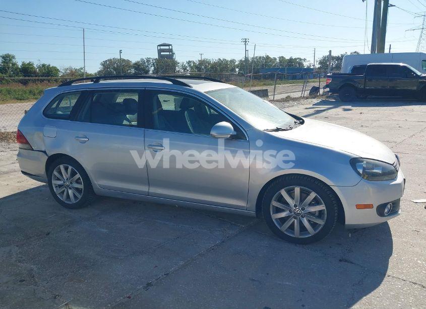 Photo 13 of 2013 Volkswagen Jetta SPORTWAGEN 2.0L TDI (VIN 3VWPL7AJ7DM611035)