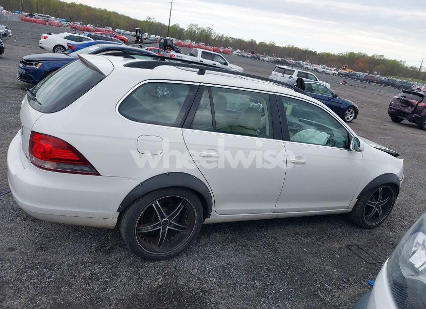 Photo 13 of 2013 Volkswagen Jetta SPORTWAGEN 2.0L TDI (VIN 3VWPL7AJ7DM692151)