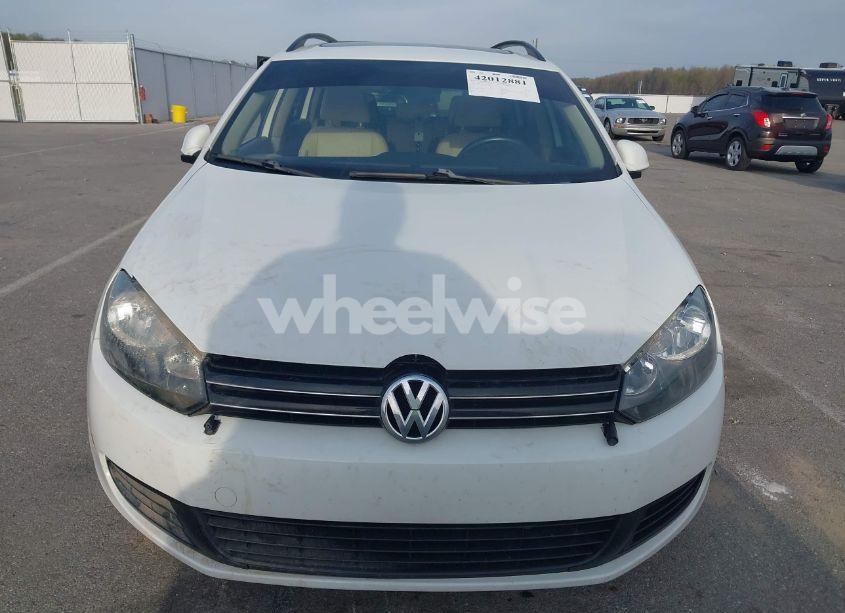 Photo 6 of 2014 Volkswagen Jetta SPORTWAGEN 2.0L TDI (VIN 3VWPL7AJ7EM617385)