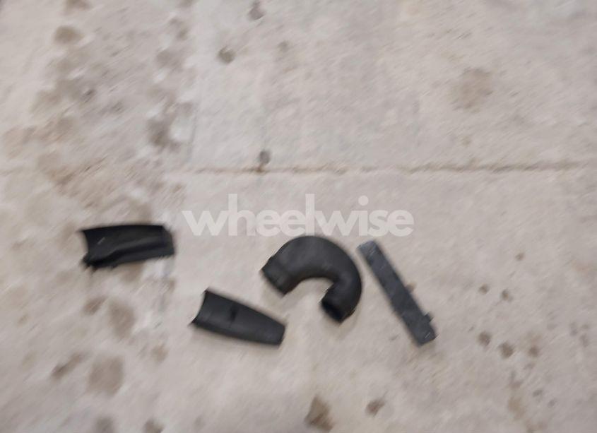 Photo 12 of 2011 Volkswagen Jetta SPORTWAGEN 2.0L TDI (VIN 3VWPL7AJ8BM635678)