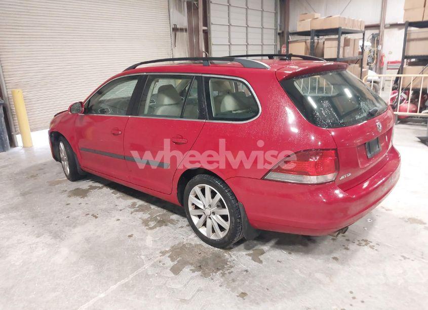 Photo 3 of 2011 Volkswagen Jetta SPORTWAGEN 2.0L TDI (VIN 3VWPL7AJ8BM635678)