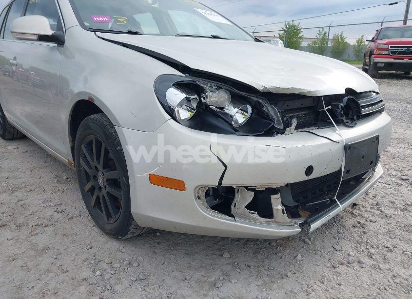 Photo 6 of 2011 Volkswagen Jetta SPORTWAGEN 2.0L TDI (VIN 3VWPL7AJ8BM644008)