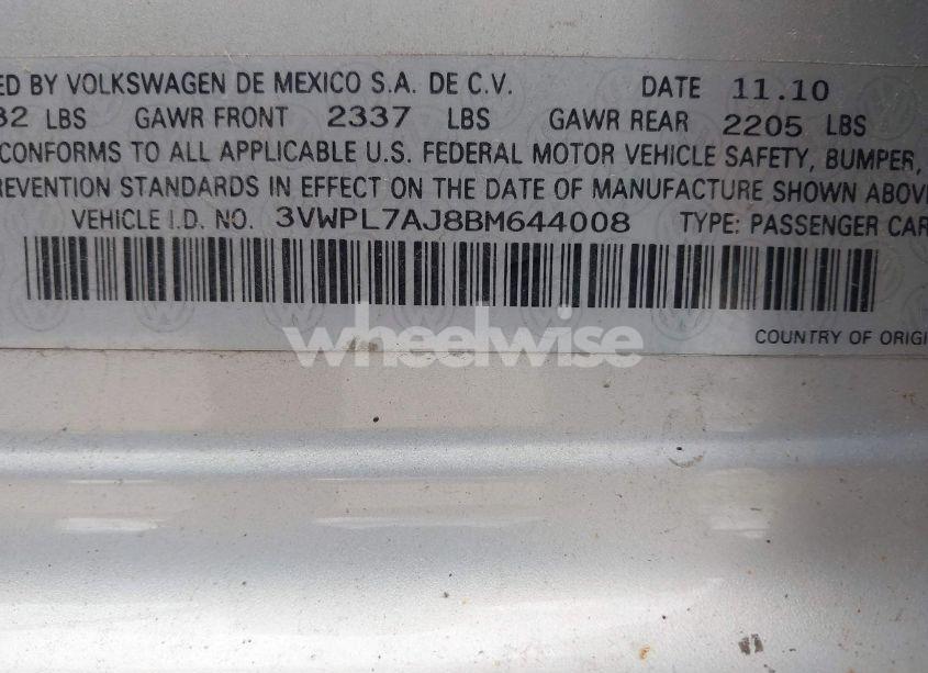 Photo 9 of 2011 Volkswagen Jetta SPORTWAGEN 2.0L TDI (VIN 3VWPL7AJ8BM644008)