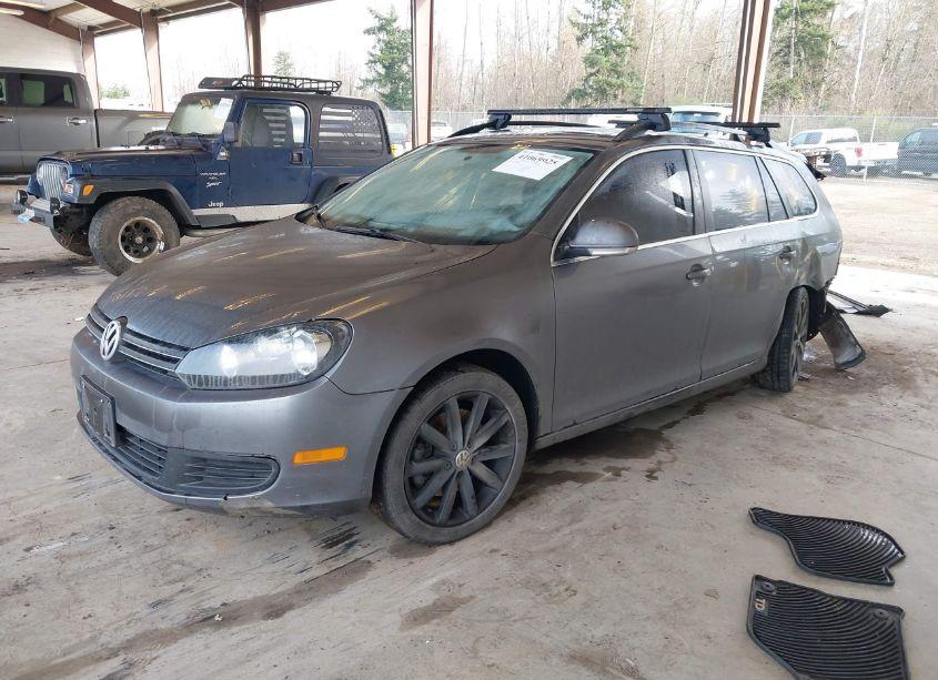 Photo 2 of 2012 Volkswagen Jetta SPORTWAGEN 2.0L TDI (VIN 3VWPL7AJ8CM647539)