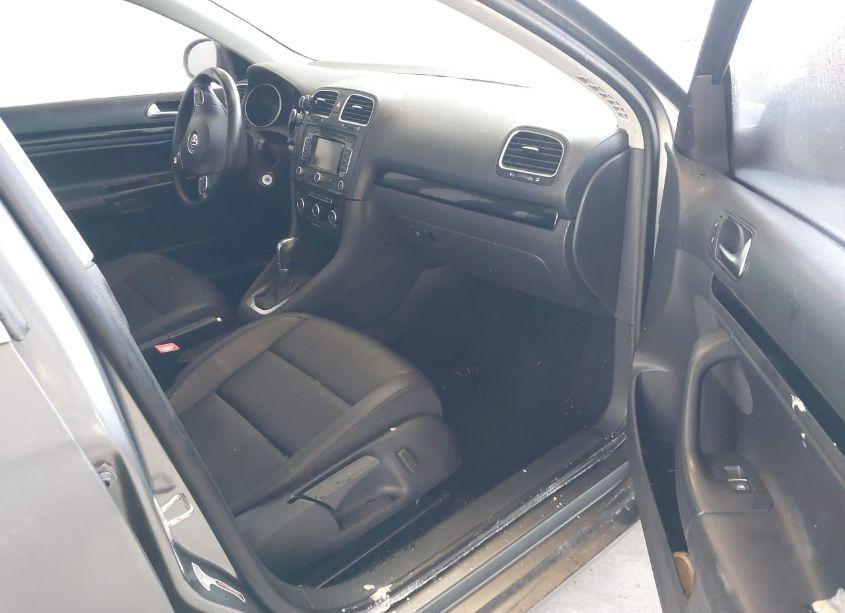 Photo 5 of 2012 Volkswagen Jetta SPORTWAGEN 2.0L TDI (VIN 3VWPL7AJ8CM647539)