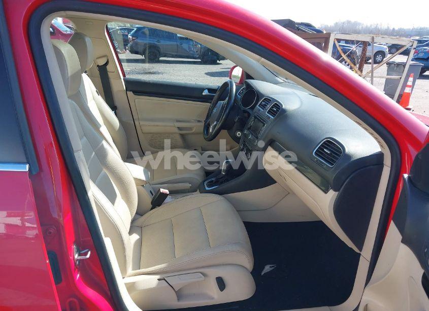 Photo 5 of 2012 Volkswagen Jetta SPORTWAGEN 2.0L TDI (VIN 3VWPL7AJ8CM670576)