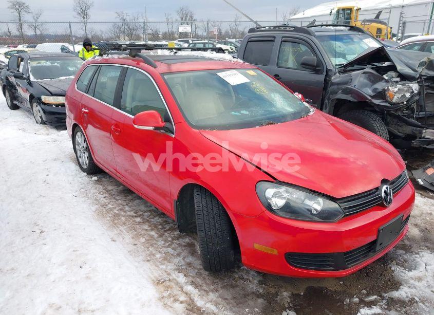 2012 Volkswagen Jetta SPORTWAGEN 2.0L TDI (VIN 3VWPL7AJ8CM697115) main photo