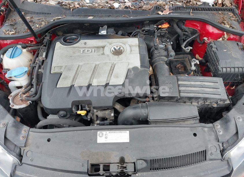 Photo 10 of 2012 Volkswagen Jetta SPORTWAGEN 2.0L TDI (VIN 3VWPL7AJ8CM697115)