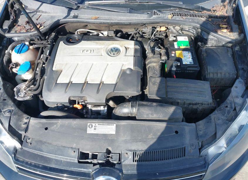 Photo 10 of 2013 Volkswagen Jetta SPORTWAGEN 2.0L TDI (VIN 3VWPL7AJ8DM601131)