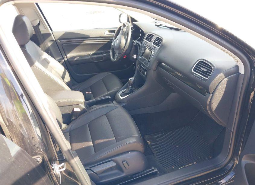 Photo 5 of 2013 Volkswagen Jetta SPORTWAGEN 2.0L TDI (VIN 3VWPL7AJ8DM601131)