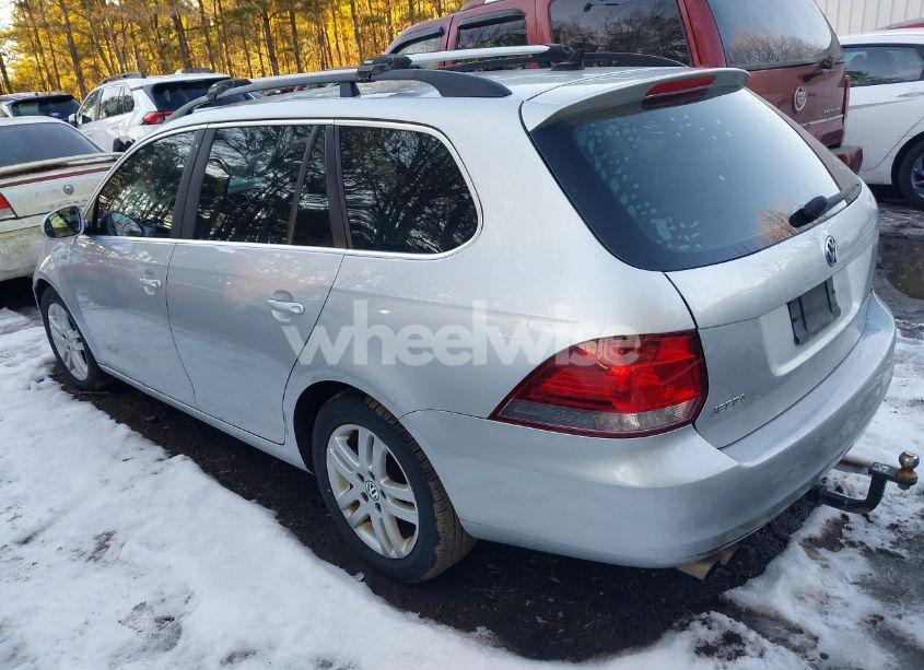 Photo 3 of 2013 Volkswagen Jetta SPORTWAGEN 2.0L TDI (VIN 3VWPL7AJ8DM617457)