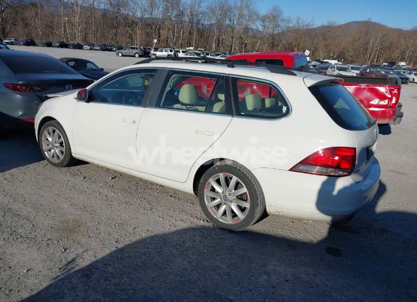 Photo 3 of 2013 Volkswagen Jetta SPORTWAGEN 2.0L TDI (VIN 3VWPL7AJ8DM655223)