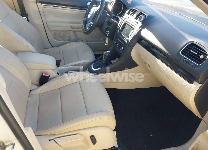 Photo 5 of 2013 Volkswagen Jetta SPORTWAGEN 2.0L TDI (VIN 3VWPL7AJ8DM655223)