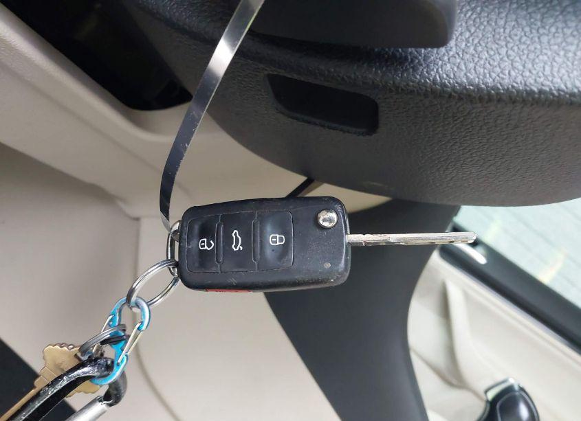 Photo 11 of 2013 Volkswagen Jetta SPORTWAGEN 2.0L TDI (VIN 3VWPL7AJ8DM661409)