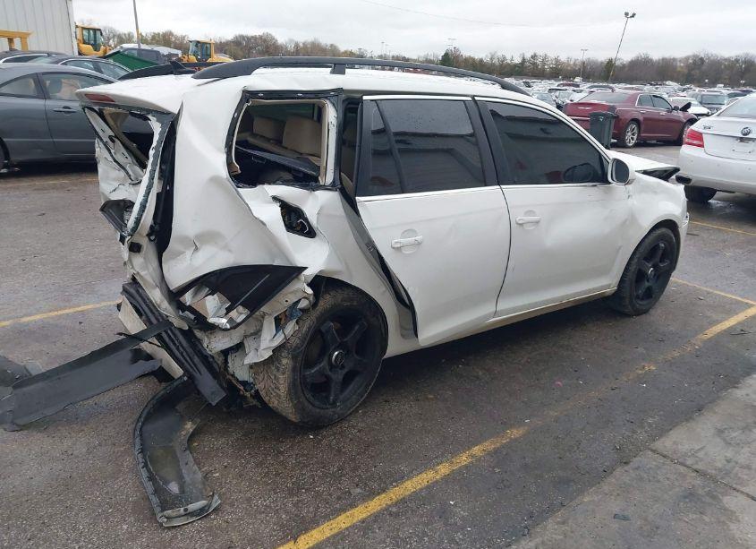 Photo 4 of 2013 Volkswagen Jetta SPORTWAGEN 2.0L TDI (VIN 3VWPL7AJ8DM661409)