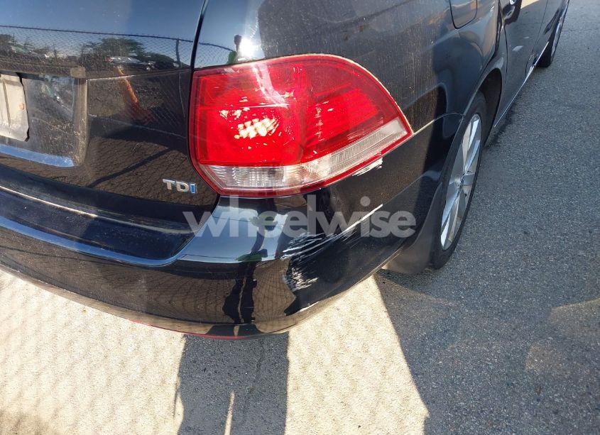 Photo 6 of 2013 Volkswagen Jetta SPORTWAGEN 2.0L TDI (VIN 3VWPL7AJ8DM689372)