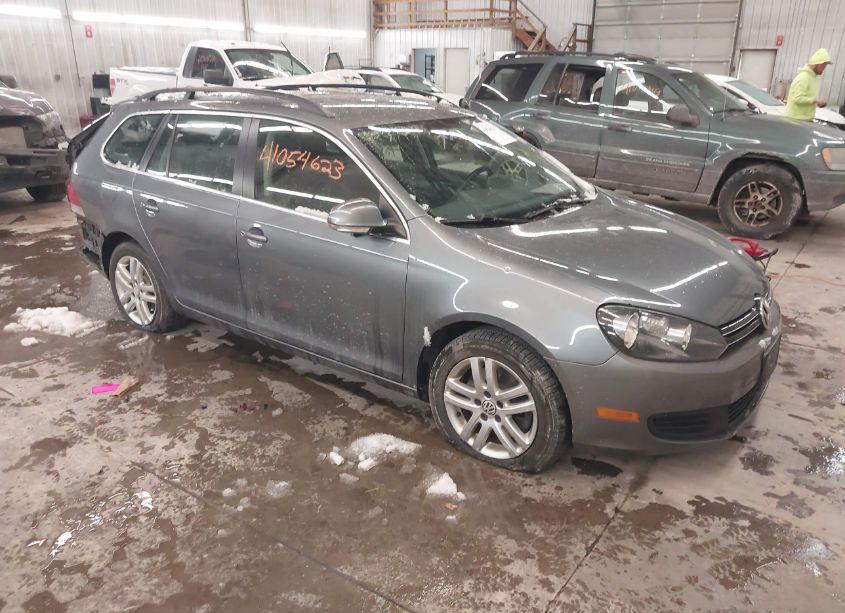 2011 Volkswagen Jetta SPORTWAGEN 2.0L TDI (VIN 3VWPL7AJ9BM650657) main photo
