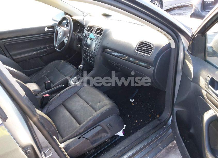 Photo 5 of 2012 Volkswagen Jetta SPORTWAGEN 2.0L TDI (VIN 3VWPL7AJ9CM612055)