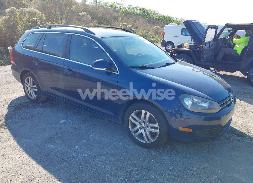 2012 Volkswagen Jetta SPORTWAGEN 2.0L TDI (VIN 3VWPL7AJ9CM669372) main photo