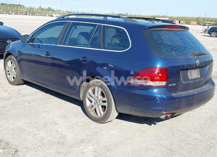 Photo 3 of 2012 Volkswagen Jetta SPORTWAGEN 2.0L TDI (VIN 3VWPL7AJ9CM669372)