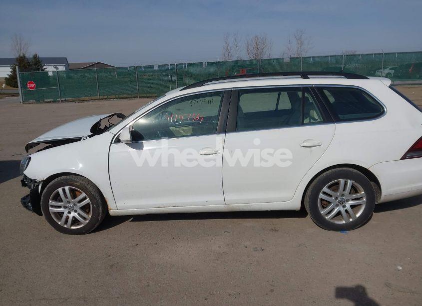 Photo 14 of 2013 Volkswagen Jetta SPORTWAGEN 2.0L TDI (VIN 3VWPL7AJ9DM611277)