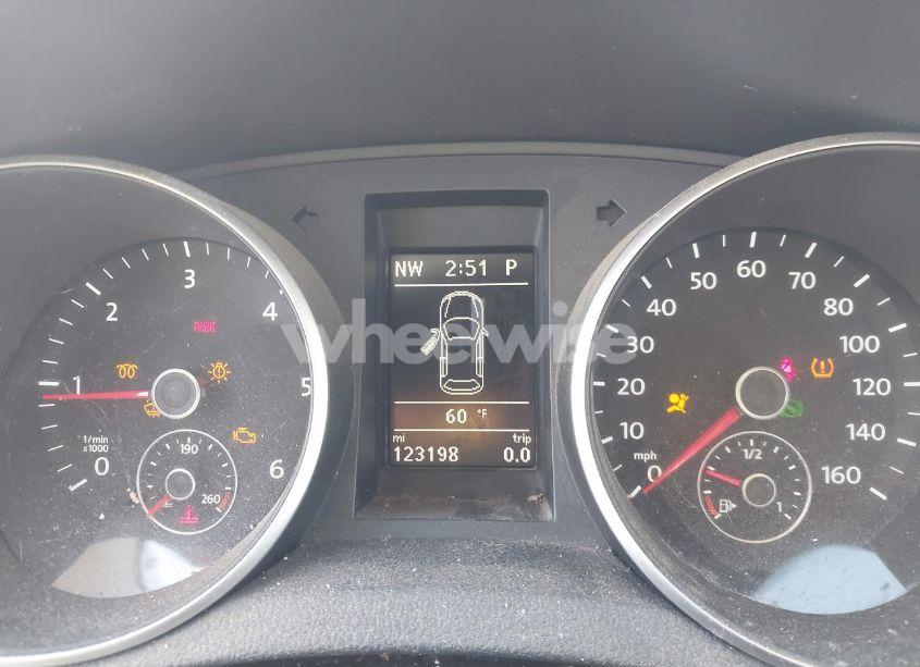 Photo 7 of 2013 Volkswagen Jetta SPORTWAGEN 2.0L TDI (VIN 3VWPL7AJ9DM611277)