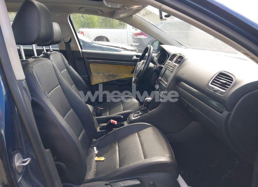 Photo 5 of 2013 Volkswagen Jetta SPORTWAGEN 2.0L TDI (VIN 3VWPL7AJ9DM637099)