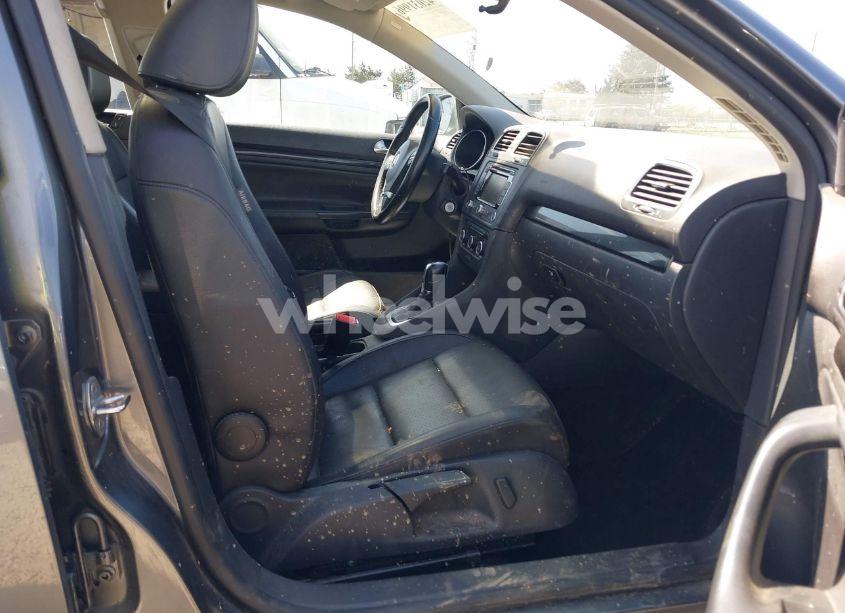 Photo 5 of 2013 Volkswagen Jetta SPORTWAGEN 2.0L TDI (VIN 3VWPL7AJ9DM666456)