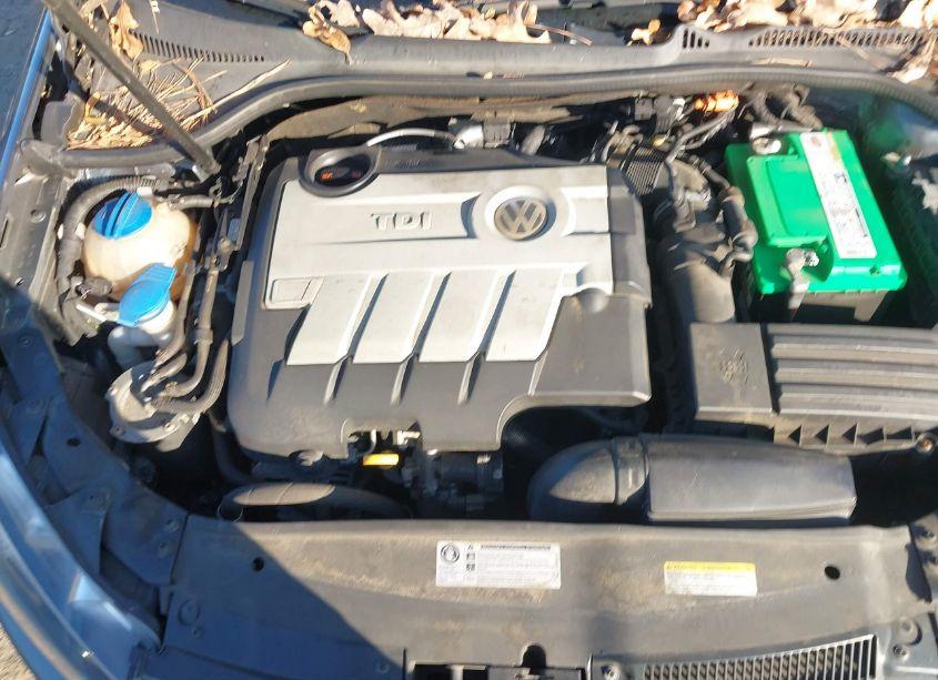 Photo 10 of 2014 Volkswagen Jetta SPORTWAGEN 2.0L TDI (VIN 3VWPL7AJ9EM603651)